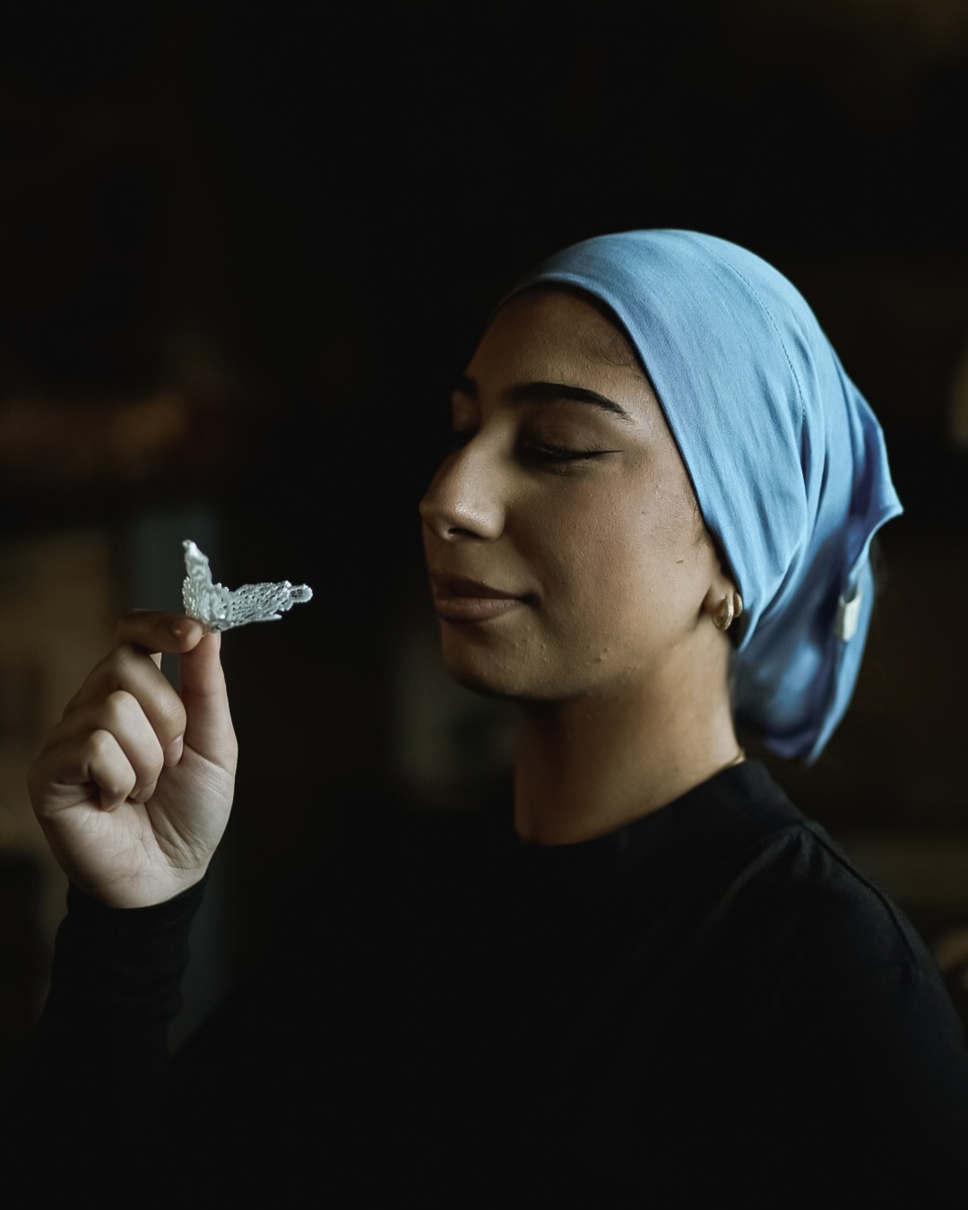 Silk and organic cotton bonnet "Mariposa" (Azzurro)