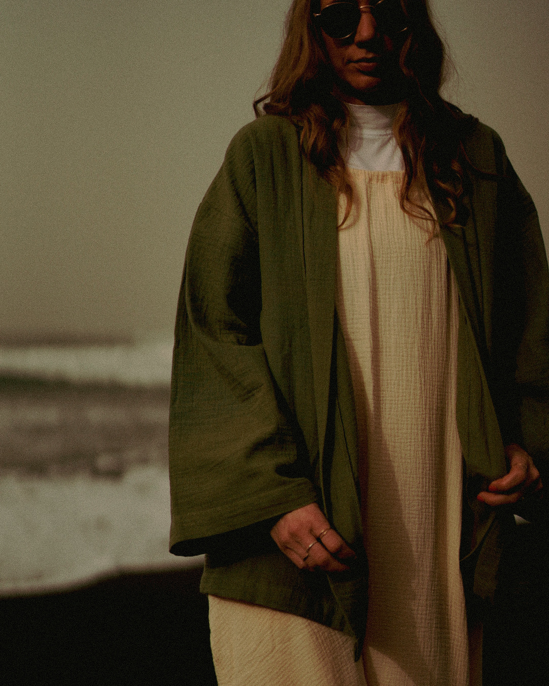 Kimono en mousseline « Juniper » en coton biologique (Dusty Olive)