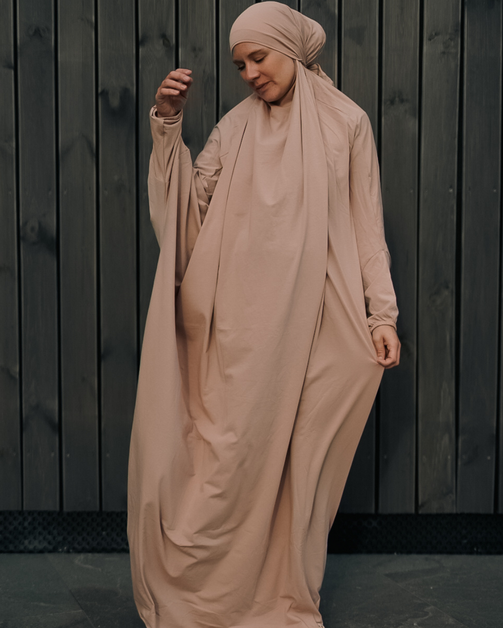 Gebetskleid / Jilbab aus Bio-Baumwolle (Light Taupe)
