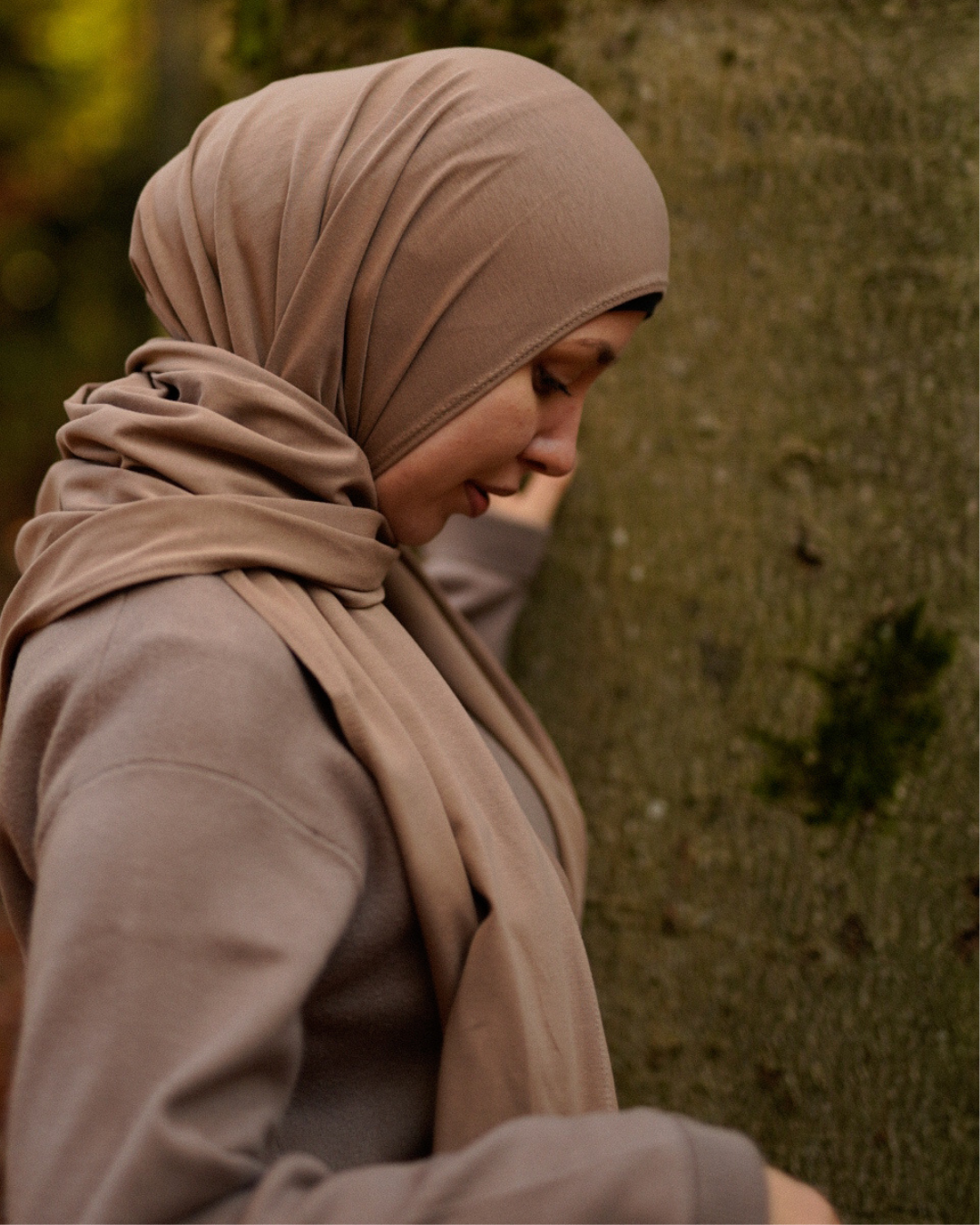 Imperfect Jersey Hijab aus Bio-Baumwolle Taupe -"Organica" 011