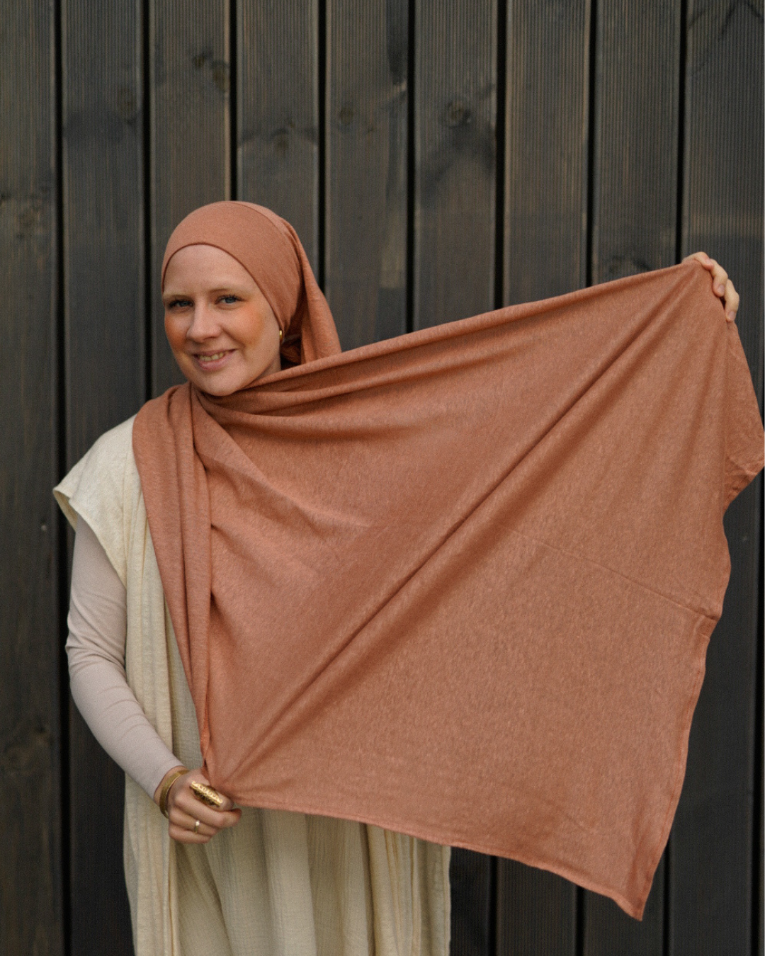 Instant Hijab "Leena" - 100% Linen - Lava Mocha