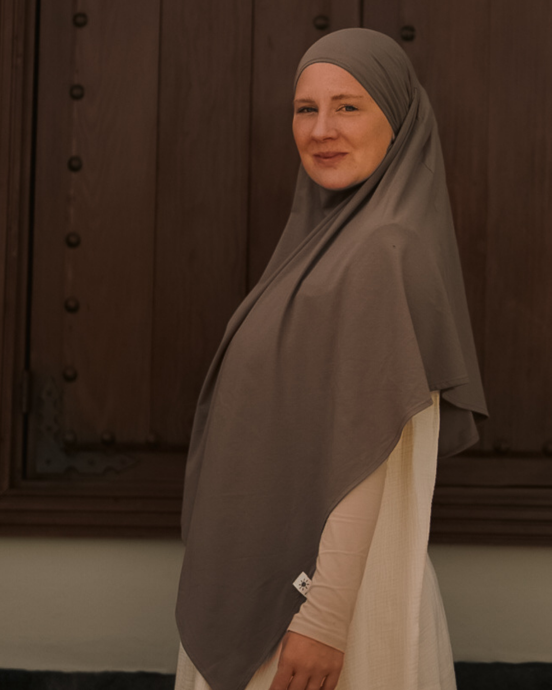 Organic Cotton Jersey Khimar (Walnut)