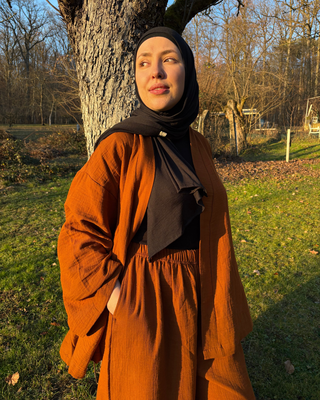 Muslin two-piece set "Juniper" made from organic cotton (caramel)