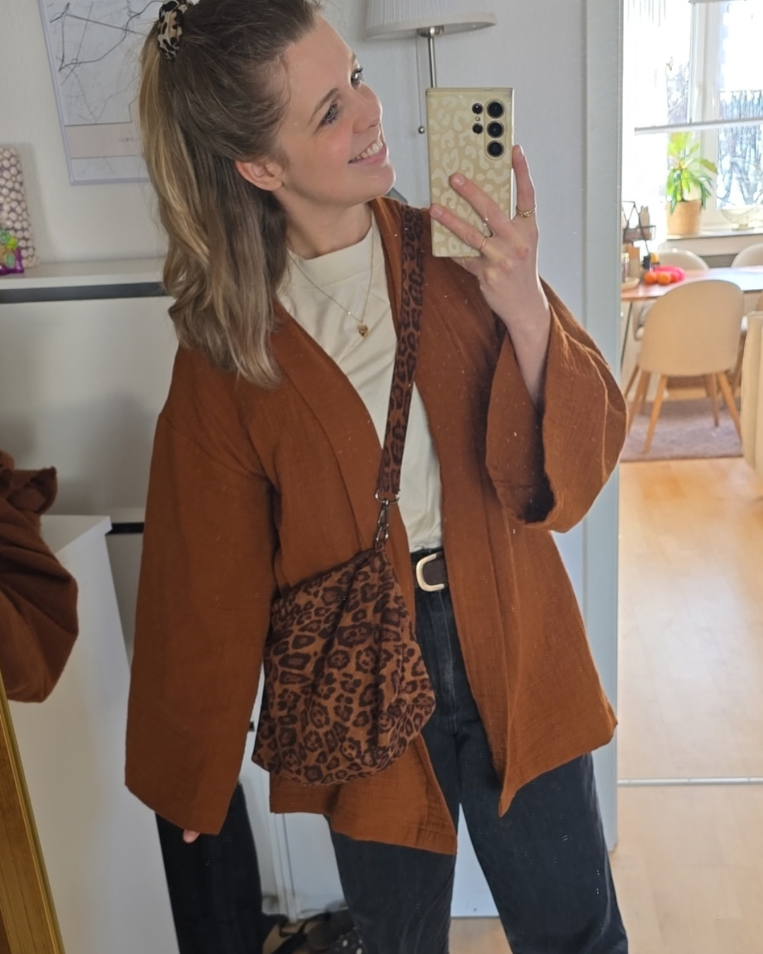Kimono en mousseline « Juniper » en coton biologique (Caramel)