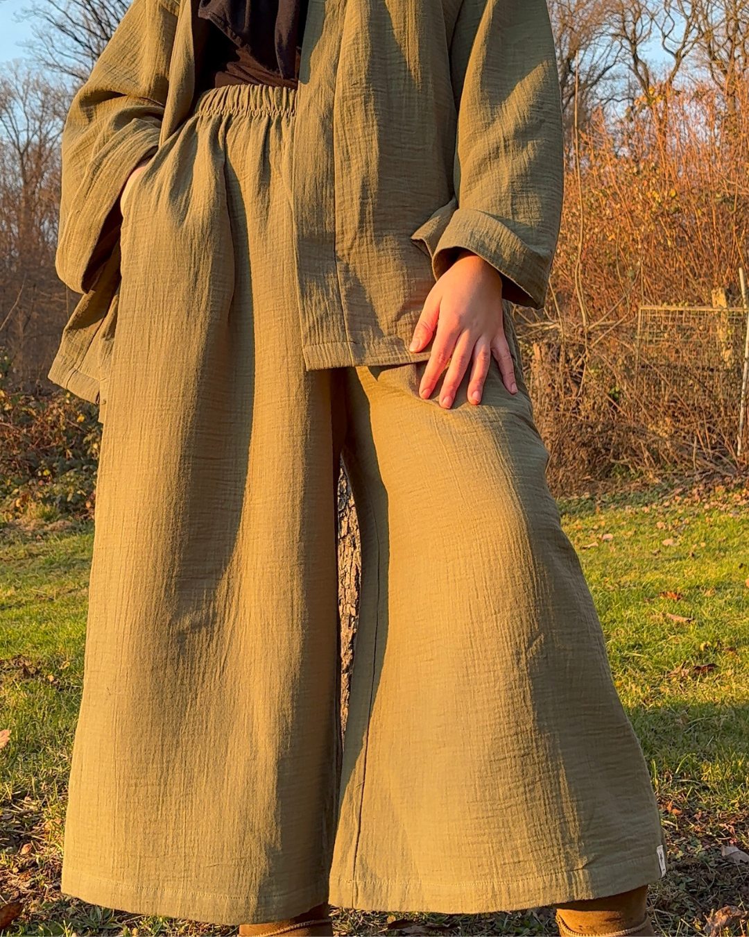 Musselin Hose "Juniper" aus Bio-Baumwolle (Dusty Olive)