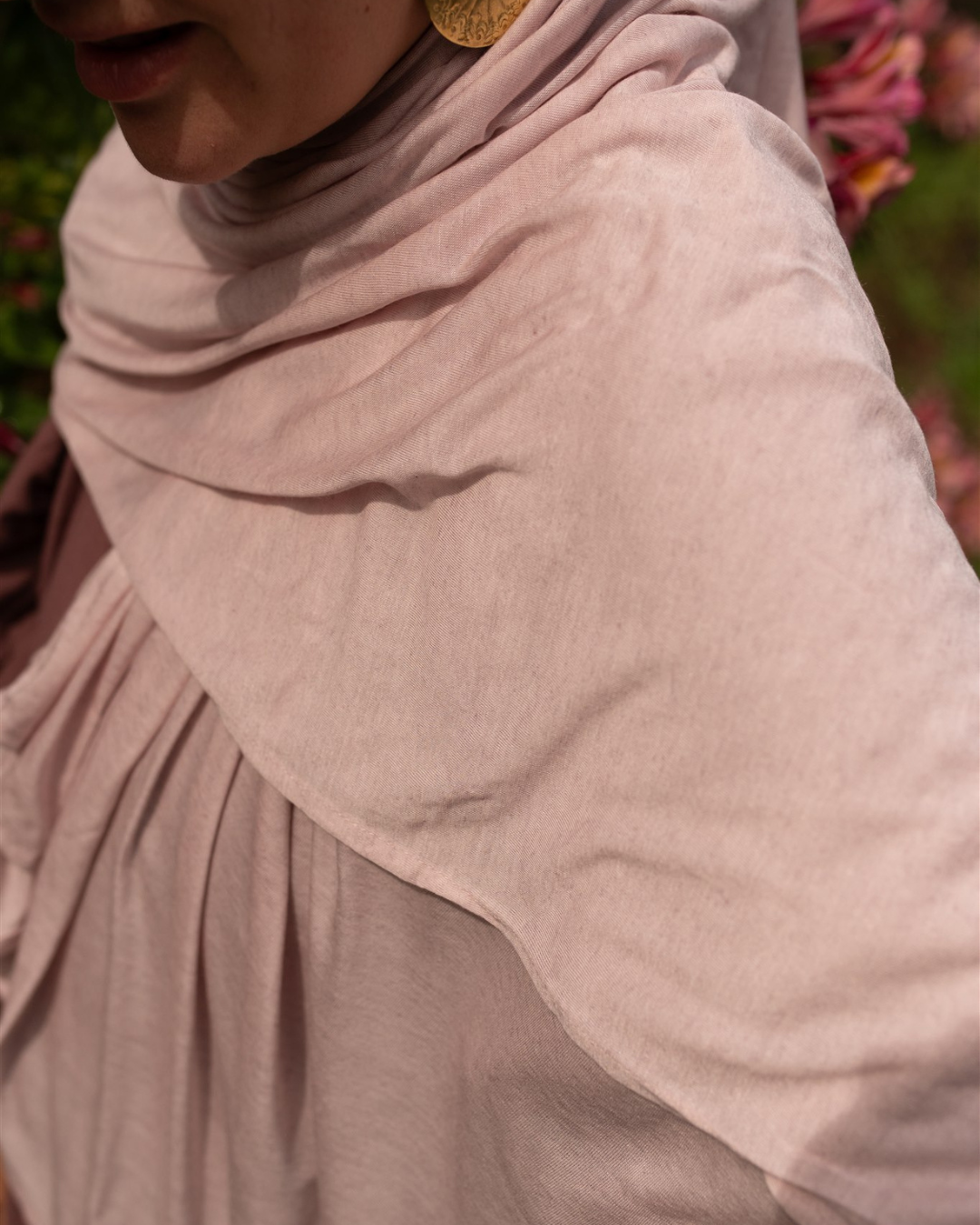 Ultra Light Hijab aus Micromodal und Cashmere "Larela" (Strawberry Cream)