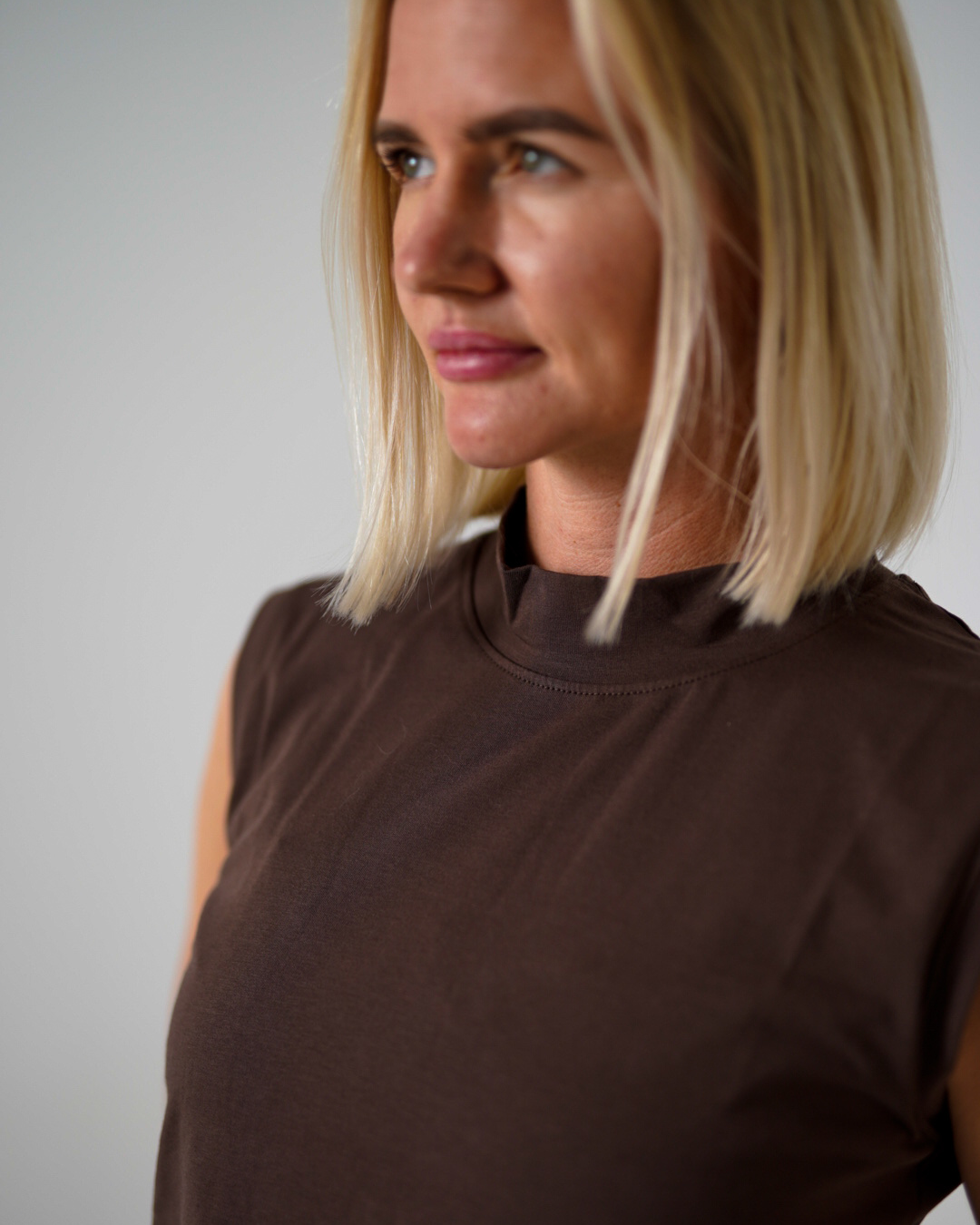 Sous-vêtement sans manches en coton biologique « Luna » (chocolat)