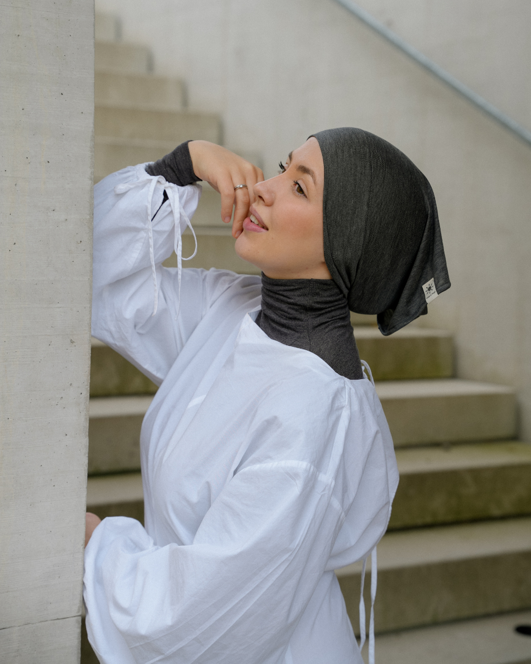 Schlauchbonnet aus Seide und Bio-Baumwolle "Mariposa" (Grey Melange)