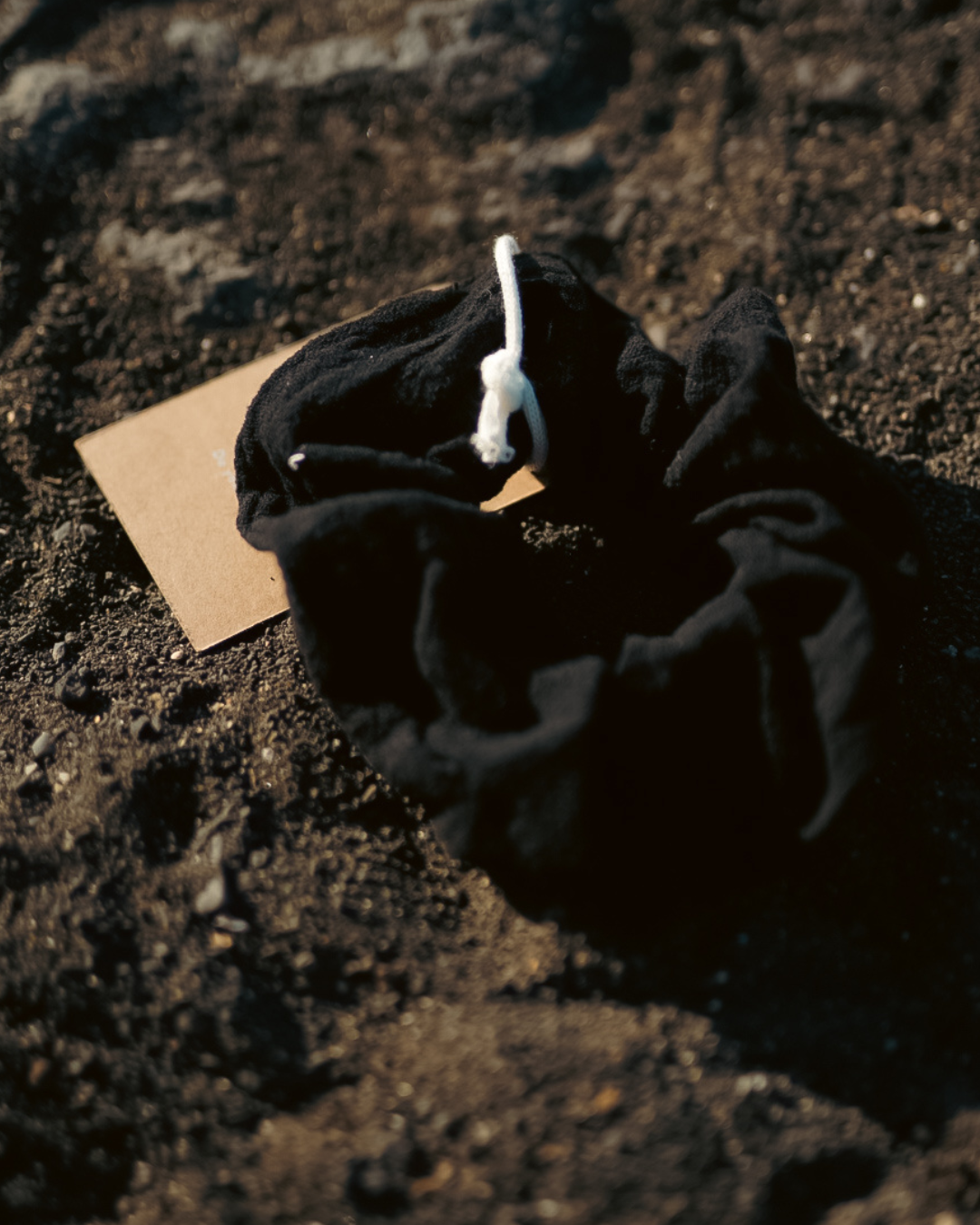 Nature Scrunchie (Maya Black)