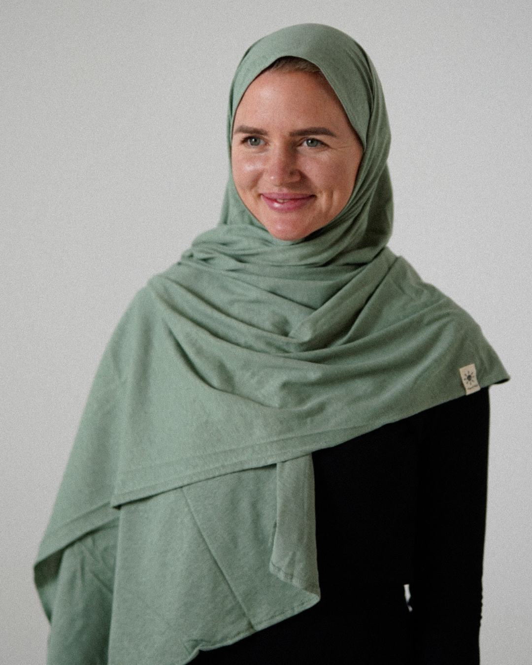 Hijab bio avec ourlet « Nessie »