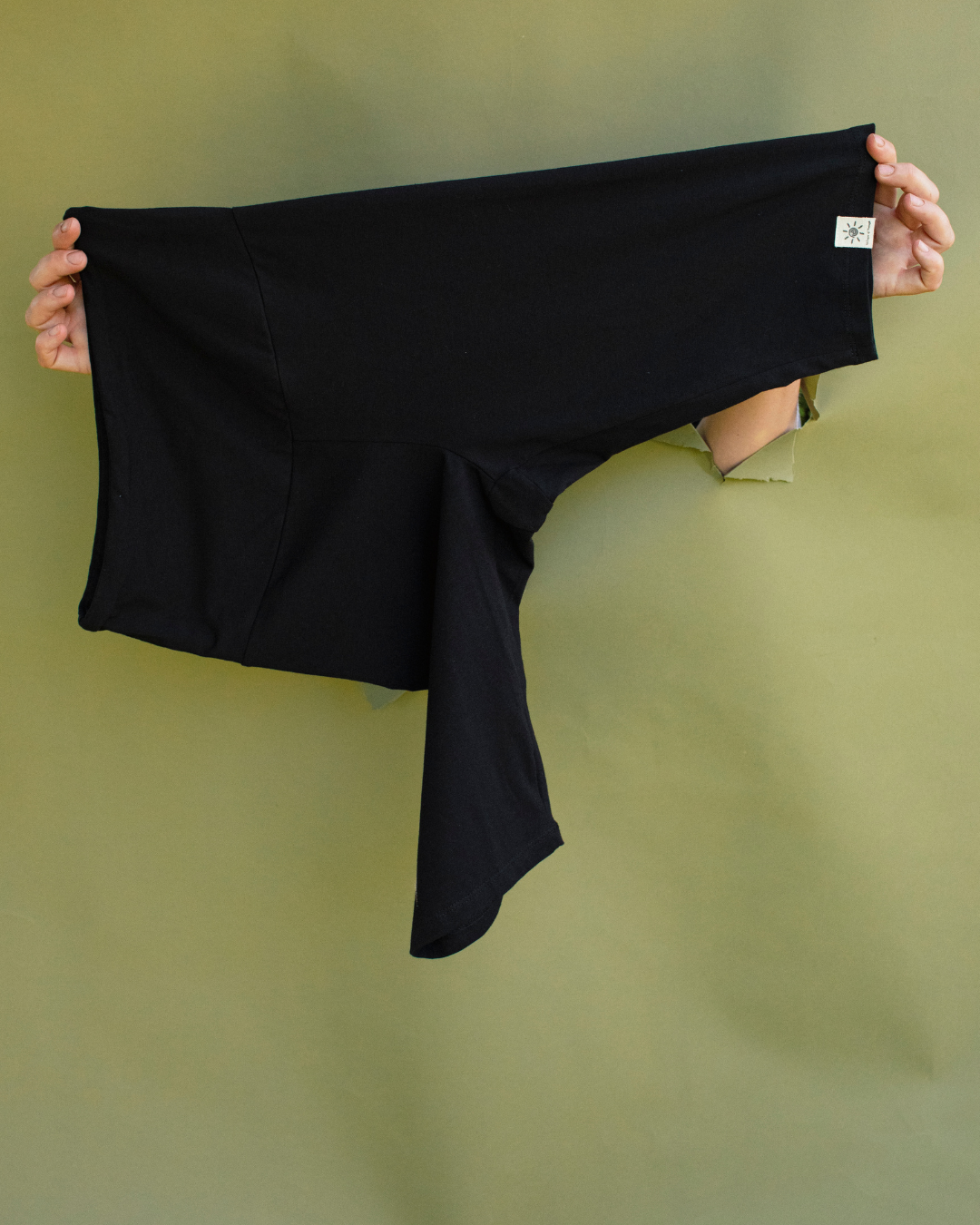 "Yuna Short" Organic Cotton Cycling Shorts (Black)