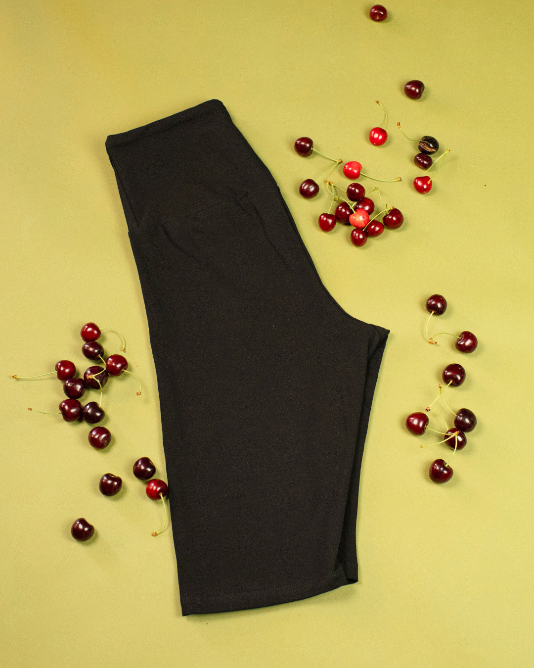Radler aus Bio-Baumwolle "Yuna Short" (Black)