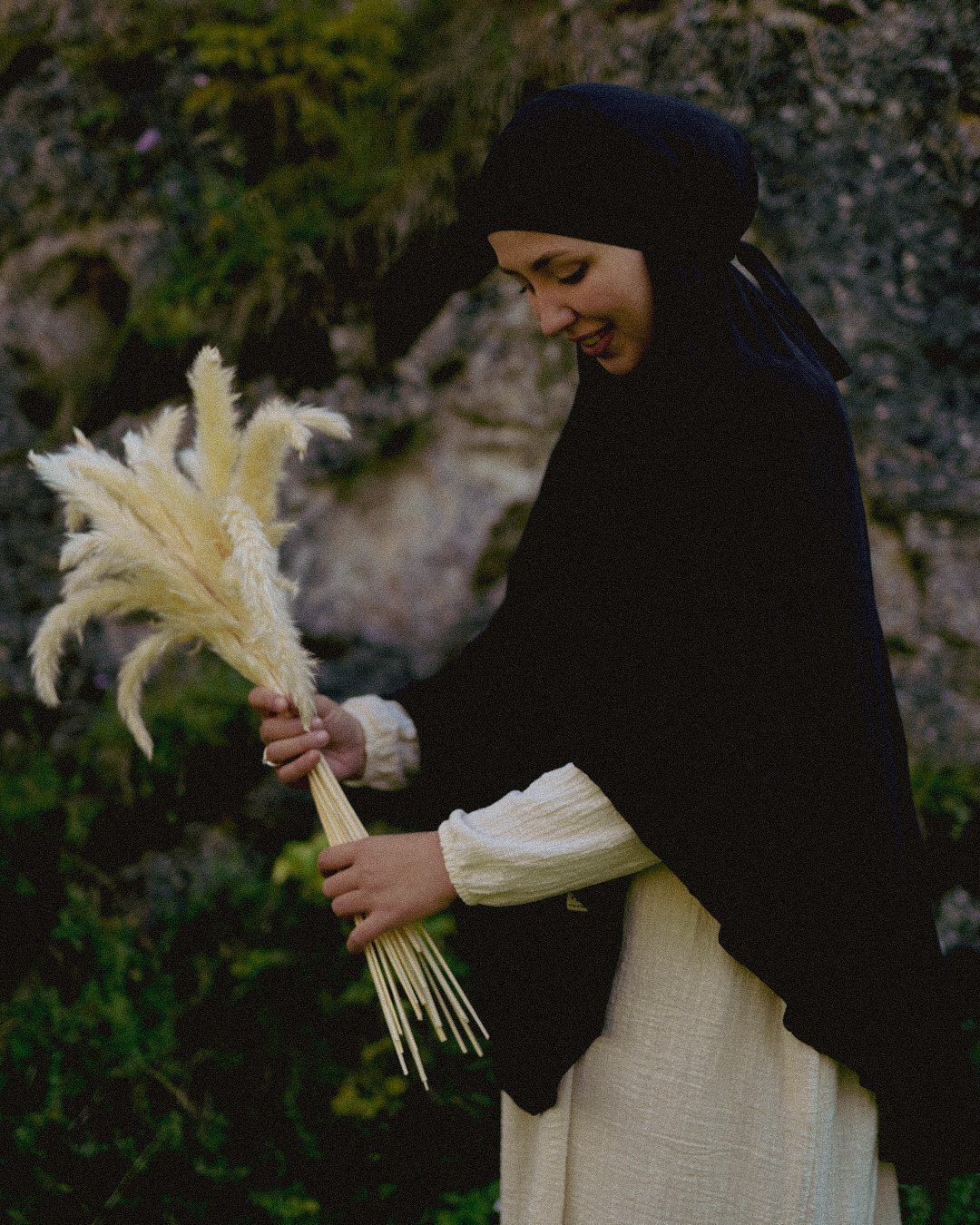 Khimar Sandy aus Viskose und Leinen (Black)