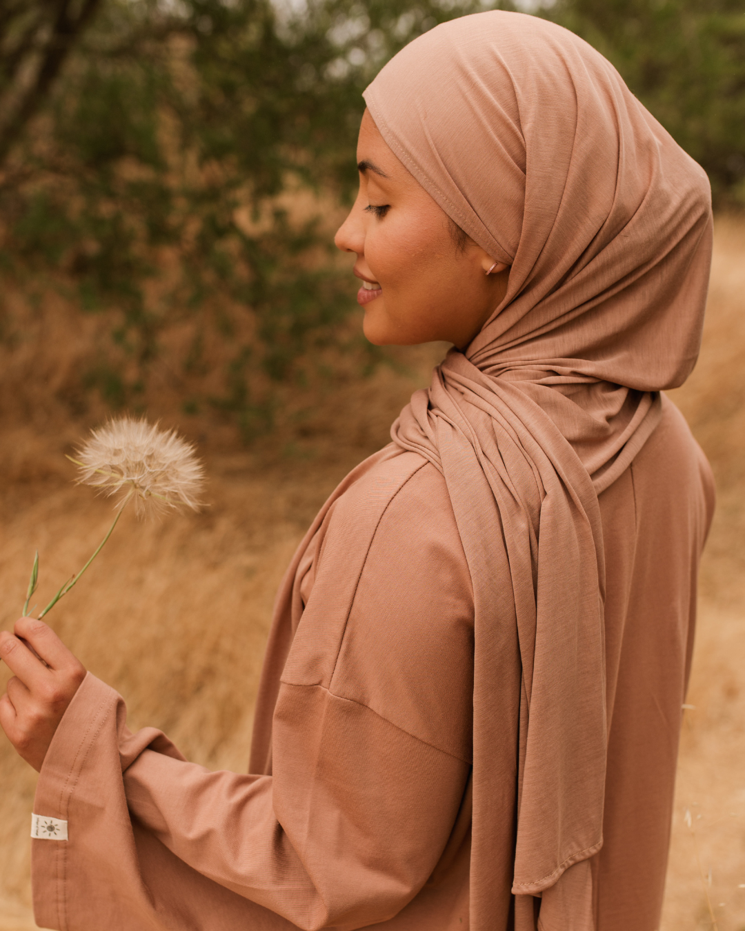 Ultra Light Hijab made of Lyocell & Smartcell "Vayla" (Earth)