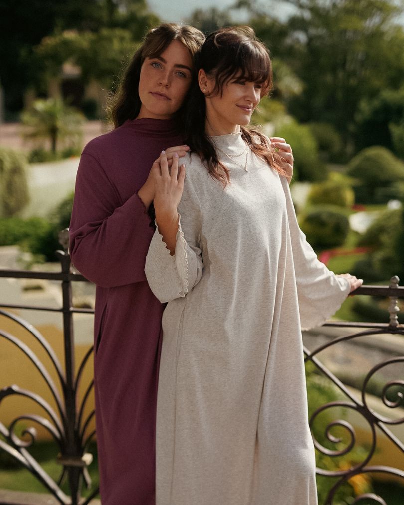 Pointelle Abaya „Amélie“ aus reiner Baumwolle (Sand)
