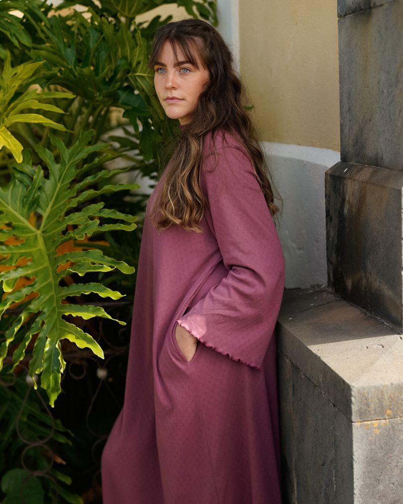 Pointelle Abaya „Amélie“ aus reiner Baumwolle (Burgundy)
