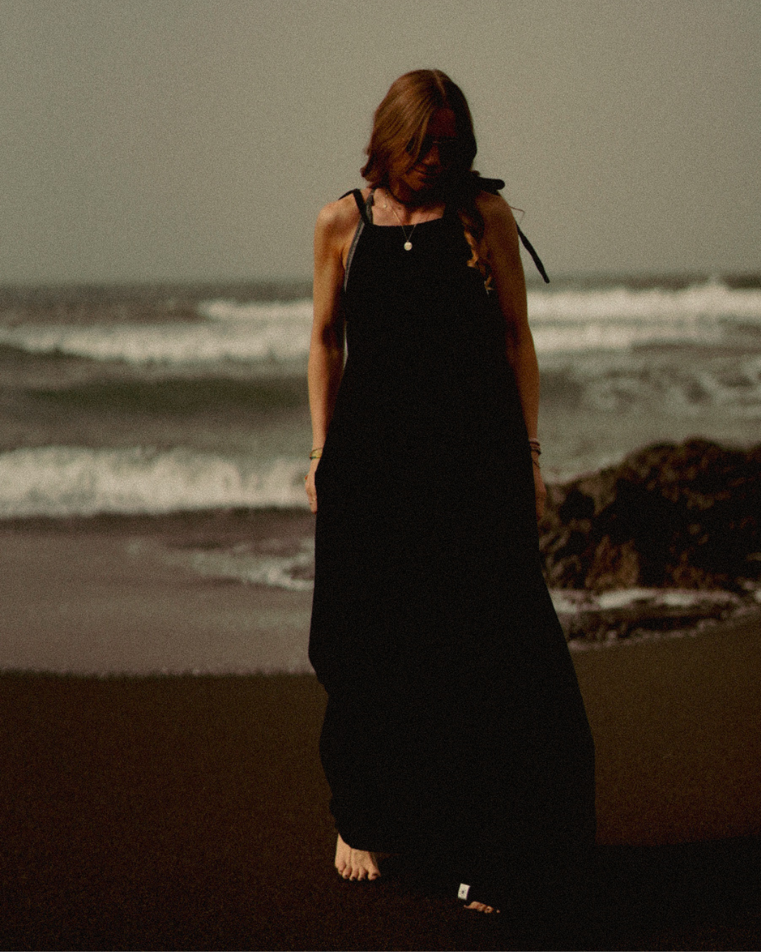 "Irma" Knot Dress Made of Organic Cotton (Black)