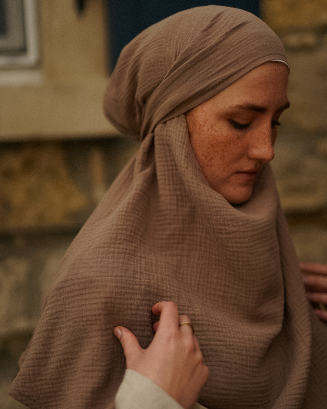 Musselin Khimar aus Bio-Baumwolle Taupe