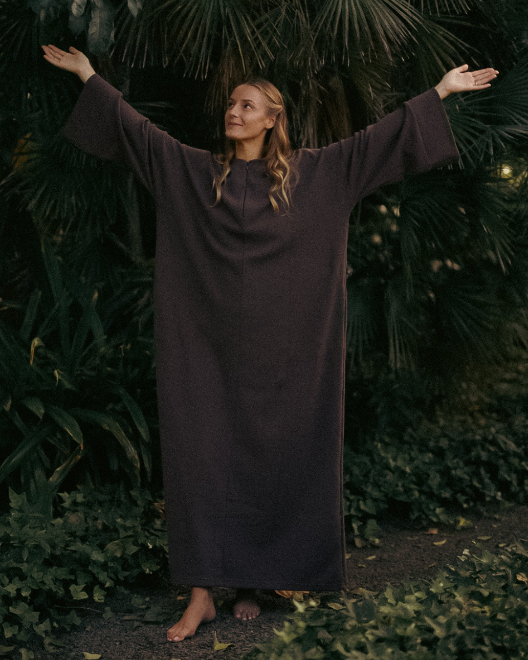 Warme Abaya "Laila" aus Bio-Baumwolle (Mousse au Chocolat)