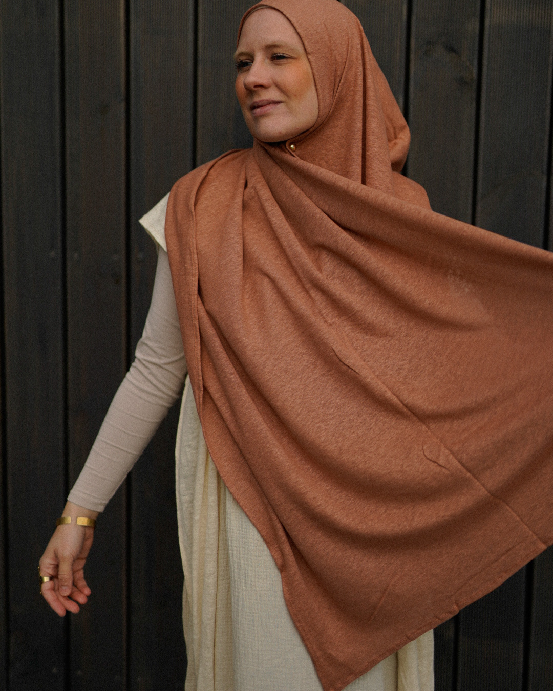 Jersey Hijab "Leena" - 100% Linen - Lava Mocha