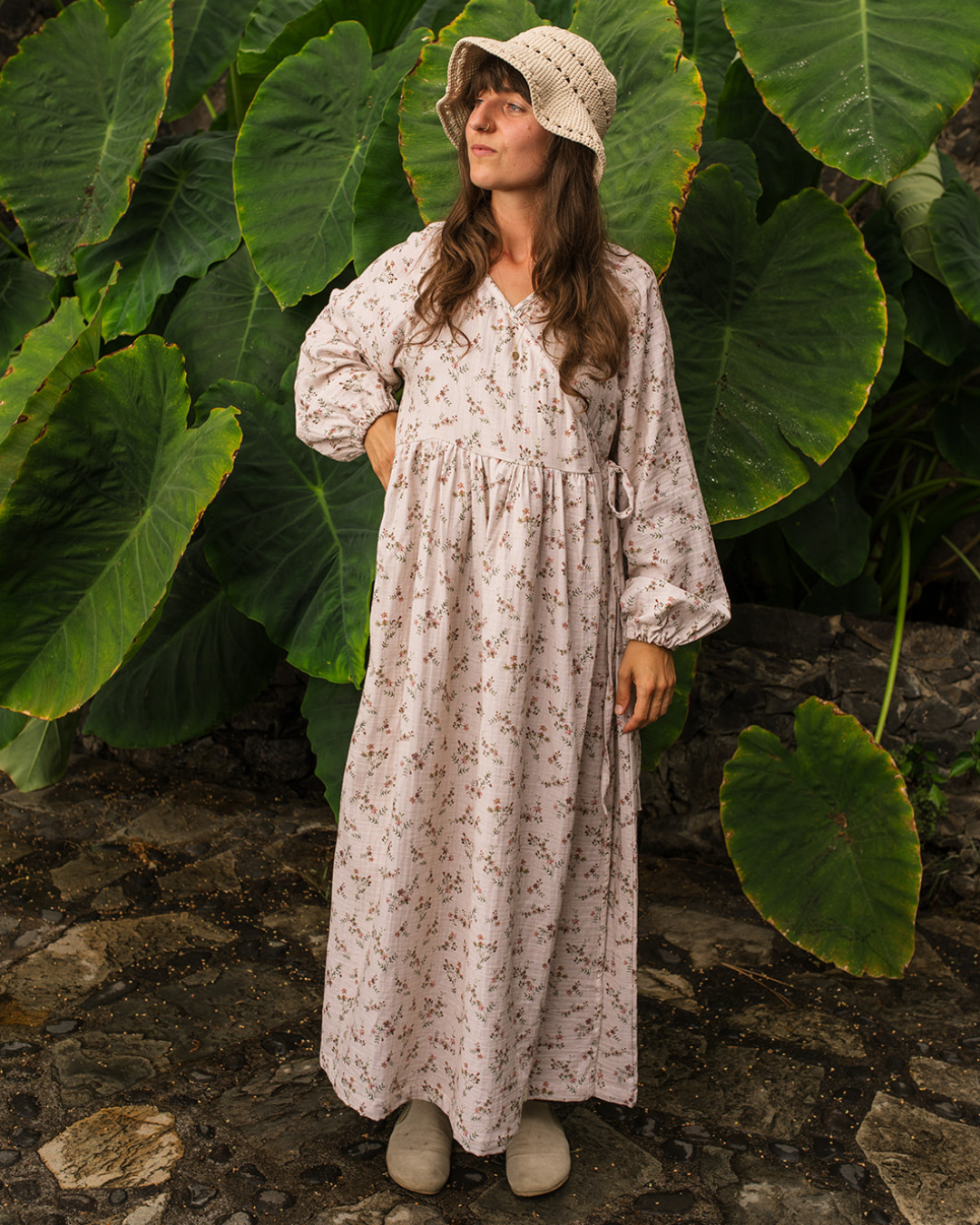 Stillfreundliche Wickel Abaya "Lunaria" aus Bio-Baumwolle (Fleur)