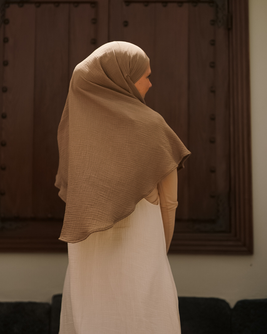 Mini Muslin Khimar (Taupe)
