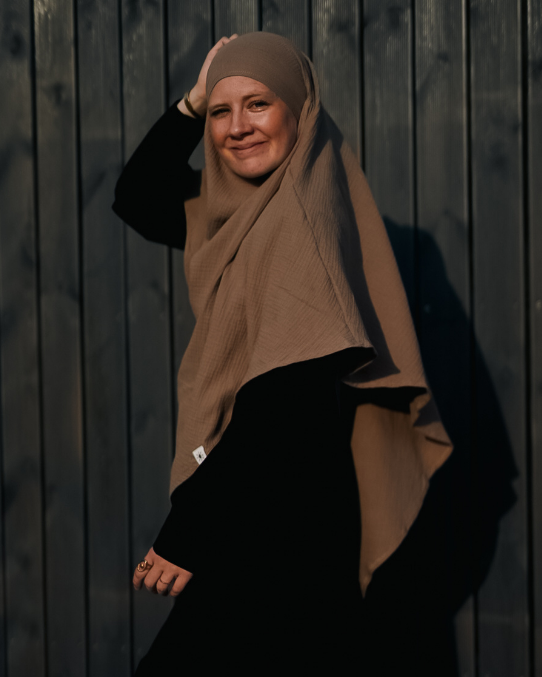 Musselin Khimar aus Bio-Baumwolle Taupe