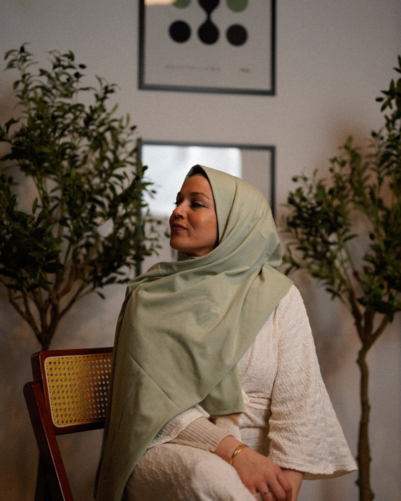 Imperfect Jersey Hijab aus Bio-Baumwolle Sage -"Organica" - 009