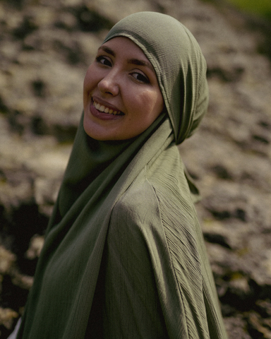 Sandy Crinkle Khimar aus Viskose und Leinen (Forest Green)