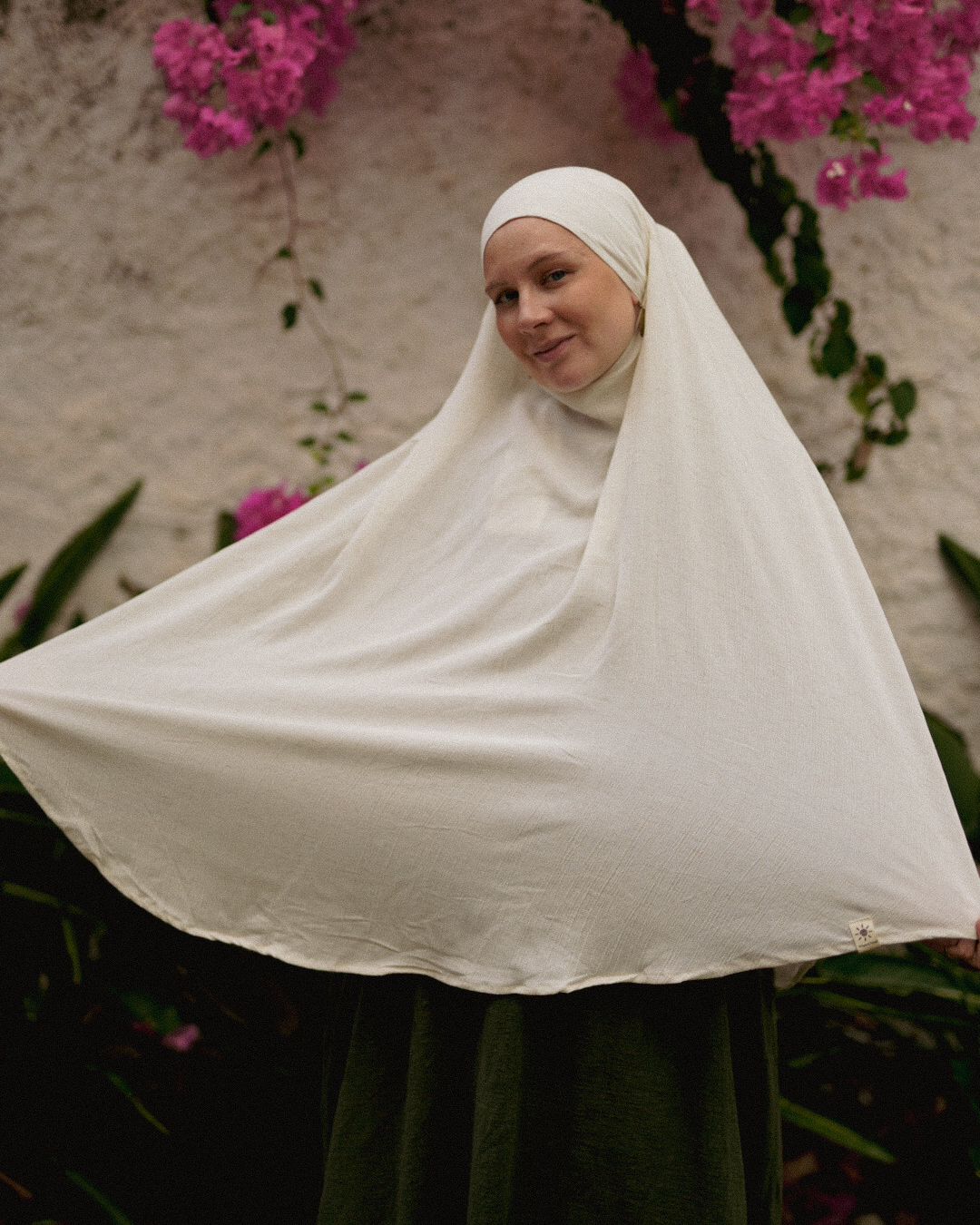 Khimar Sandy aus Viskose und Leinen (Off White)