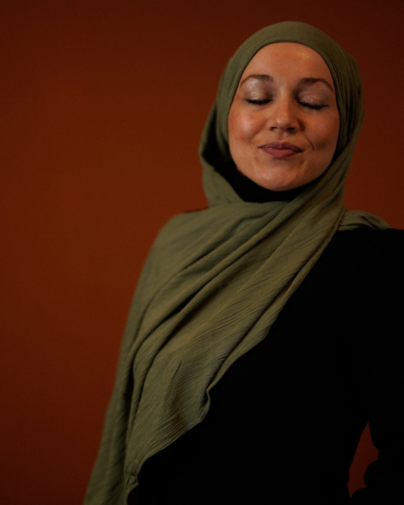 Crinkle Chiffon Hijab aus Viskose und Leinen Forest Green - Sandy