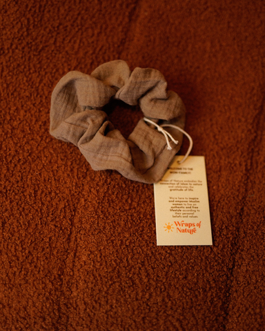 Nature Scrunchie Musselin Taupe