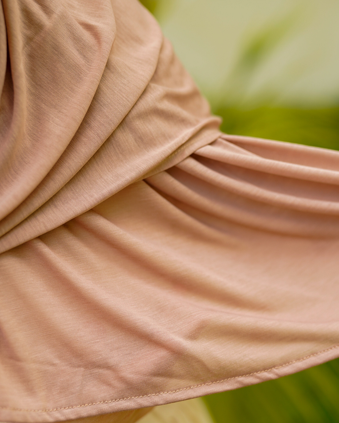 Ultra Light Hijab aus Lyocell & Smartcell "Vayla" (Earth)