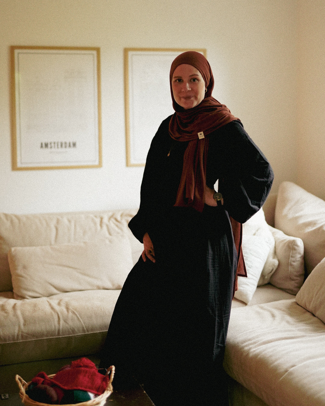 Stillfreundliche Wickel Abaya "Lunaria" aus Bio-Baumwolle (Noir)