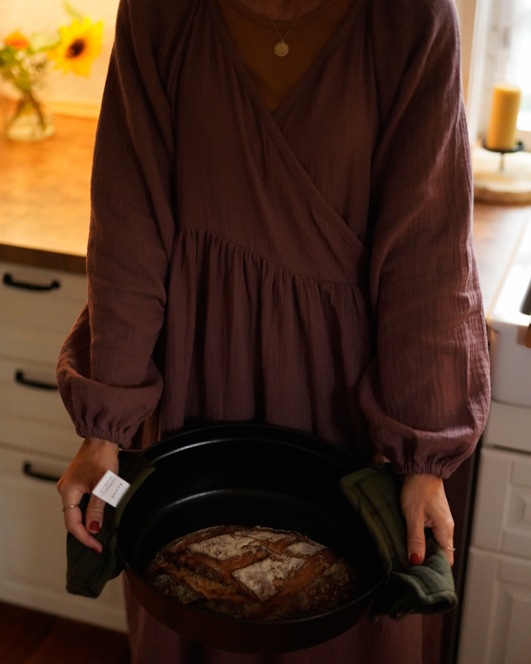 Stillfreundliche Wickel Abaya "Lunaria" aus Bio-Baumwolle (Plum)