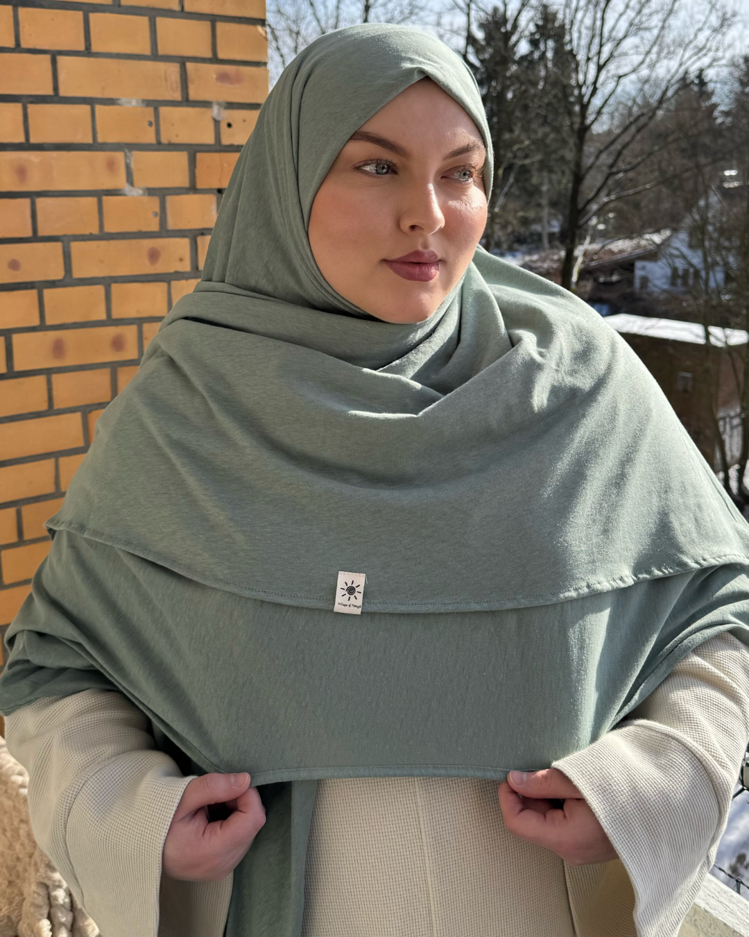 Hijab bio avec ourlet « Nessie »